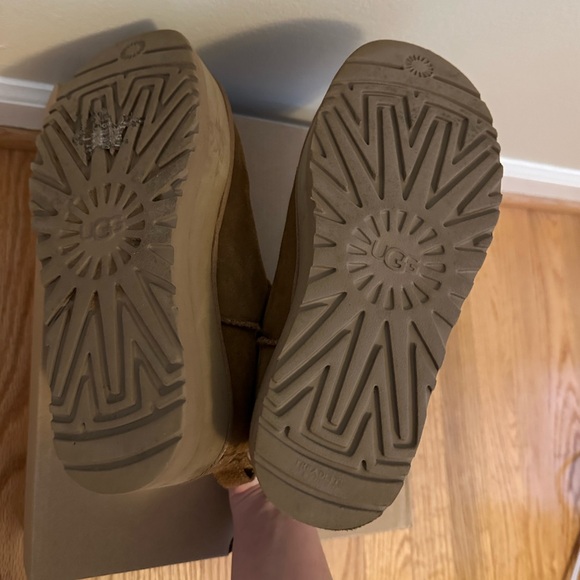 UGG classic ultra mini platform - Picture 9 of 10